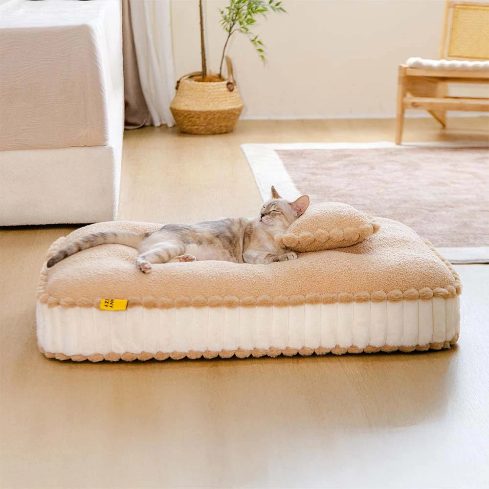 Comfy Plush Biscuit-Inspired Calming Dog Bed with Pillow – SweetNap