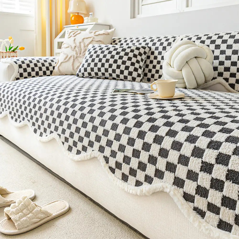 Classic Checkerboard Plush Comfortable Scratch-Resistant Non-Slip Couch Cover