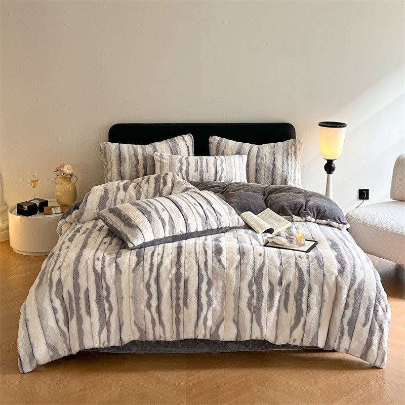 Irregular Ombre Striped Warm Thick Faux Rabbit Fur Anti-Static Bed Sheet Set