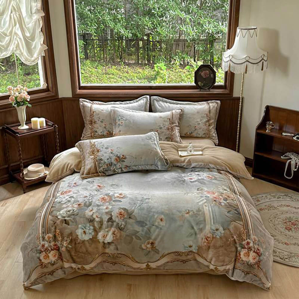 Timeless Floral Milk Velvet Warm Anti-Static Bed Sheet Set