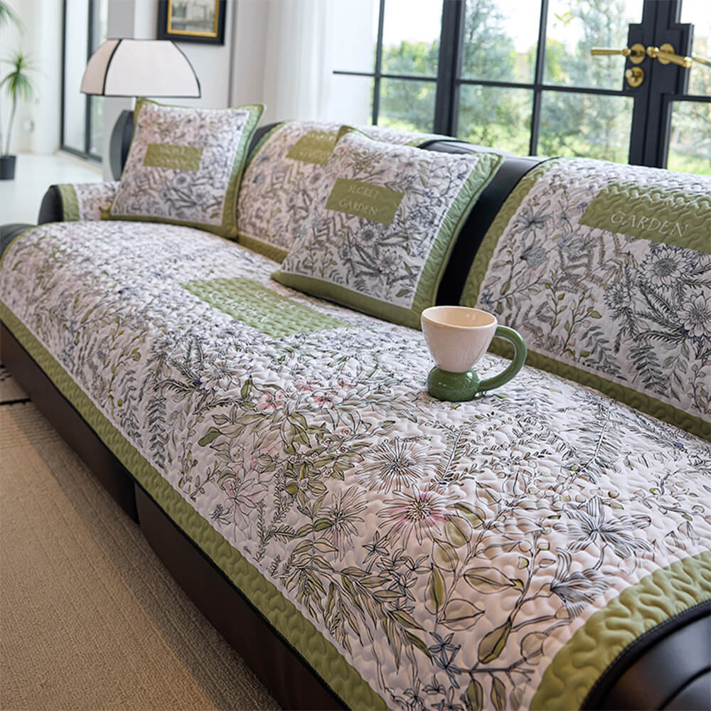 Vintage Botanical Quilted Non-Slip Couch Cover – French Farmhouse Style