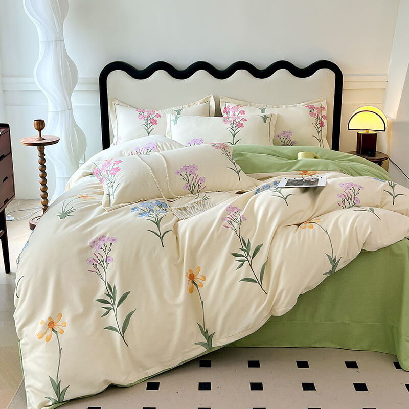 Feather-Print Brushed Cotton Breathable Comfort Bed Sheet Set