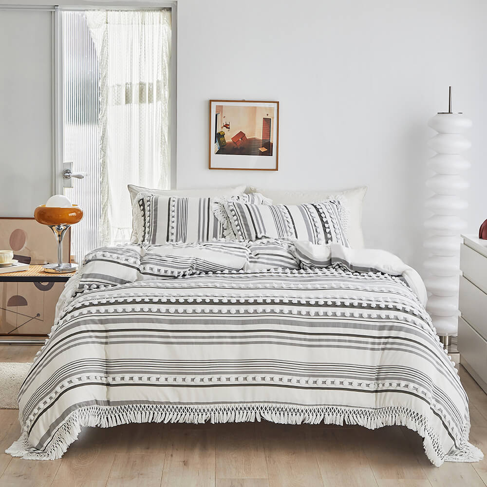 Chic Tassel and Pom-Pom Decorated Bed Sheet Set