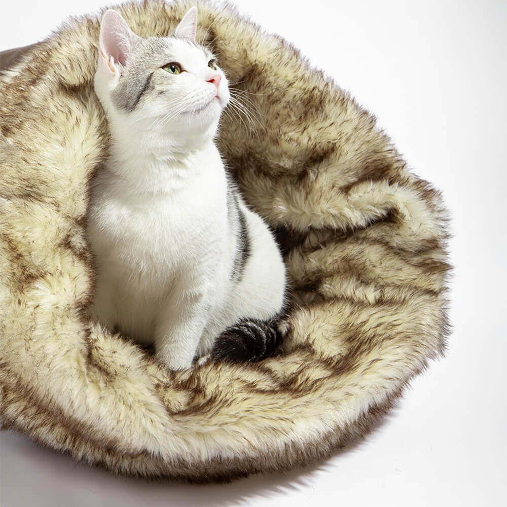 Luxury Warm Cozy Reversible Faux Fur Washable Cat Bed