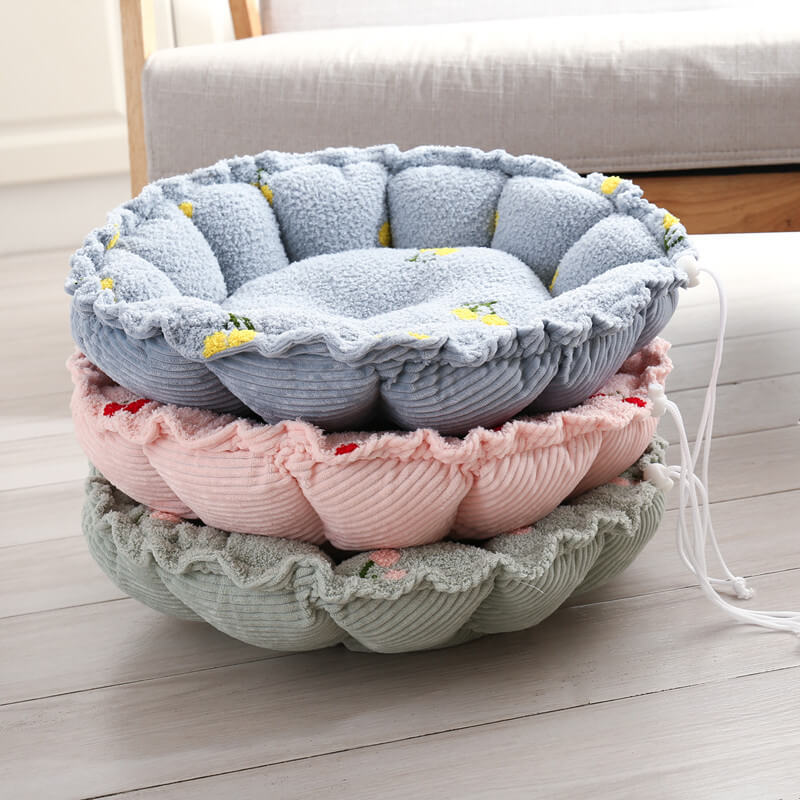 Soft Drawstring Design Fruit-Themed Cat Bed