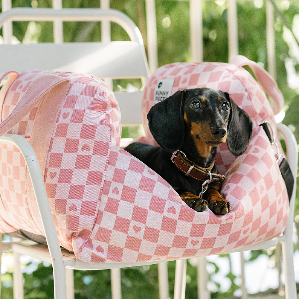 Cama de assento de carro para cachorro xadrez coração vintage