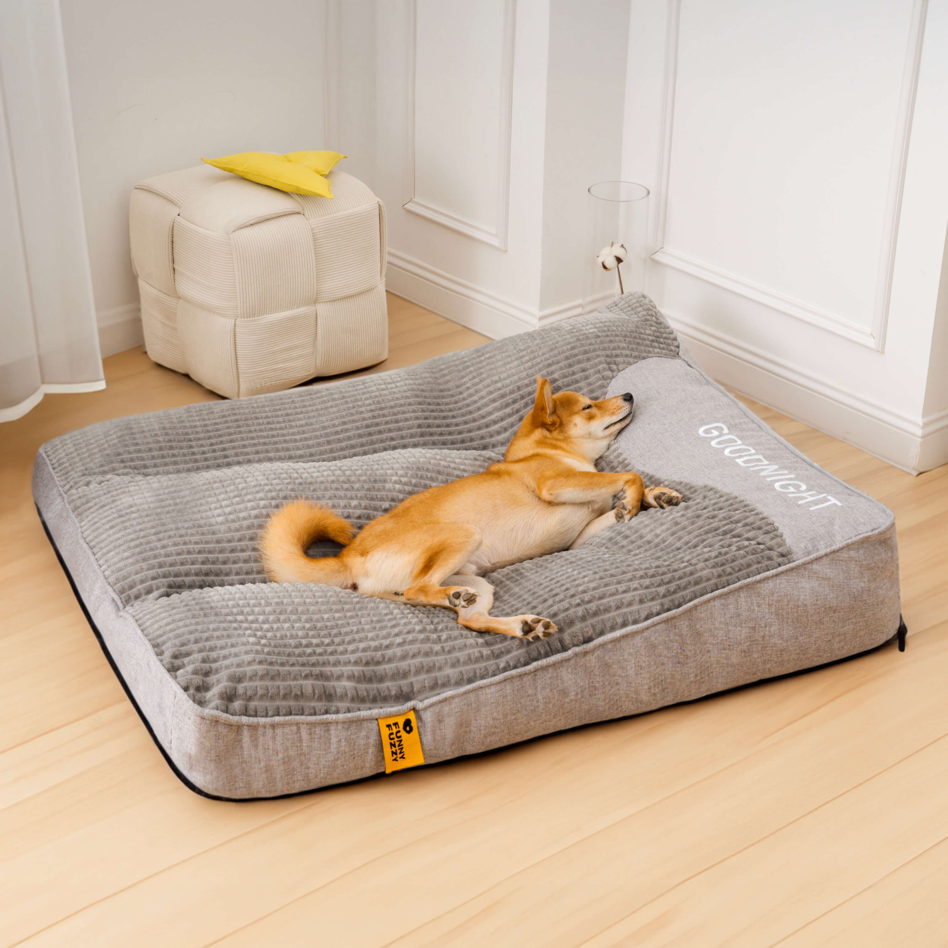 Customized Large Thick Scratch-resistant Spine Protection Dog Cushion Bed