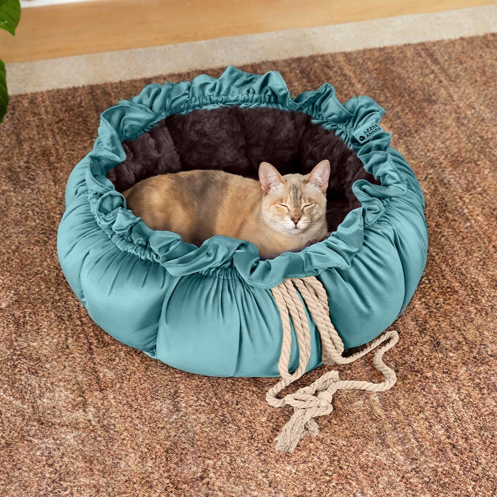 Nature-Inspired Adjustable Calming Cat Bed - Plush Nest