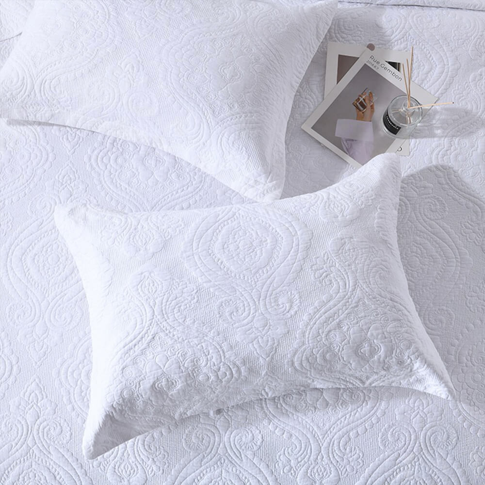 Luxury Lightweight Reversible Solid Quilted Cotton Bedspread Set