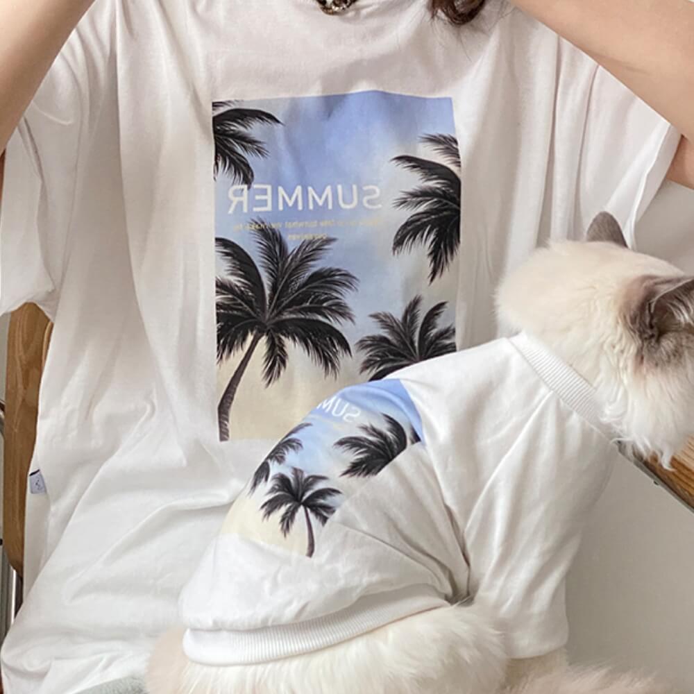 Camisetas combinando com gola redonda e estampa de palmeira de verão para cachorro e proprietário