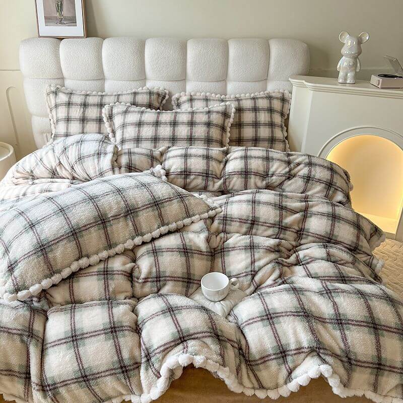 Trendy Fluffy Plaid Soft Plush Bed Sheet Set