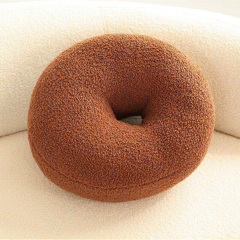Almofada de sofá torcida fofa com formato geométrico
